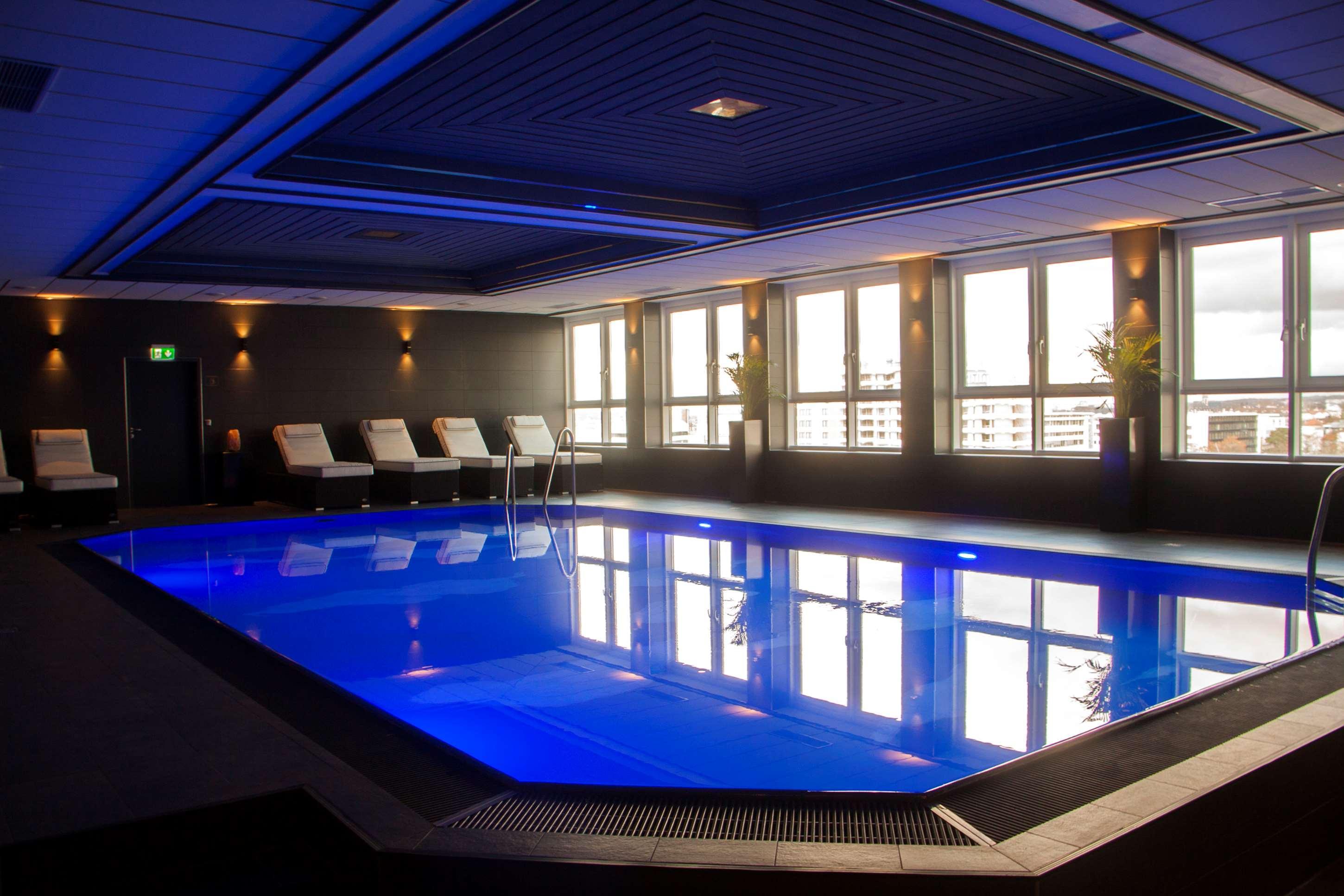 Western Plaza 4*